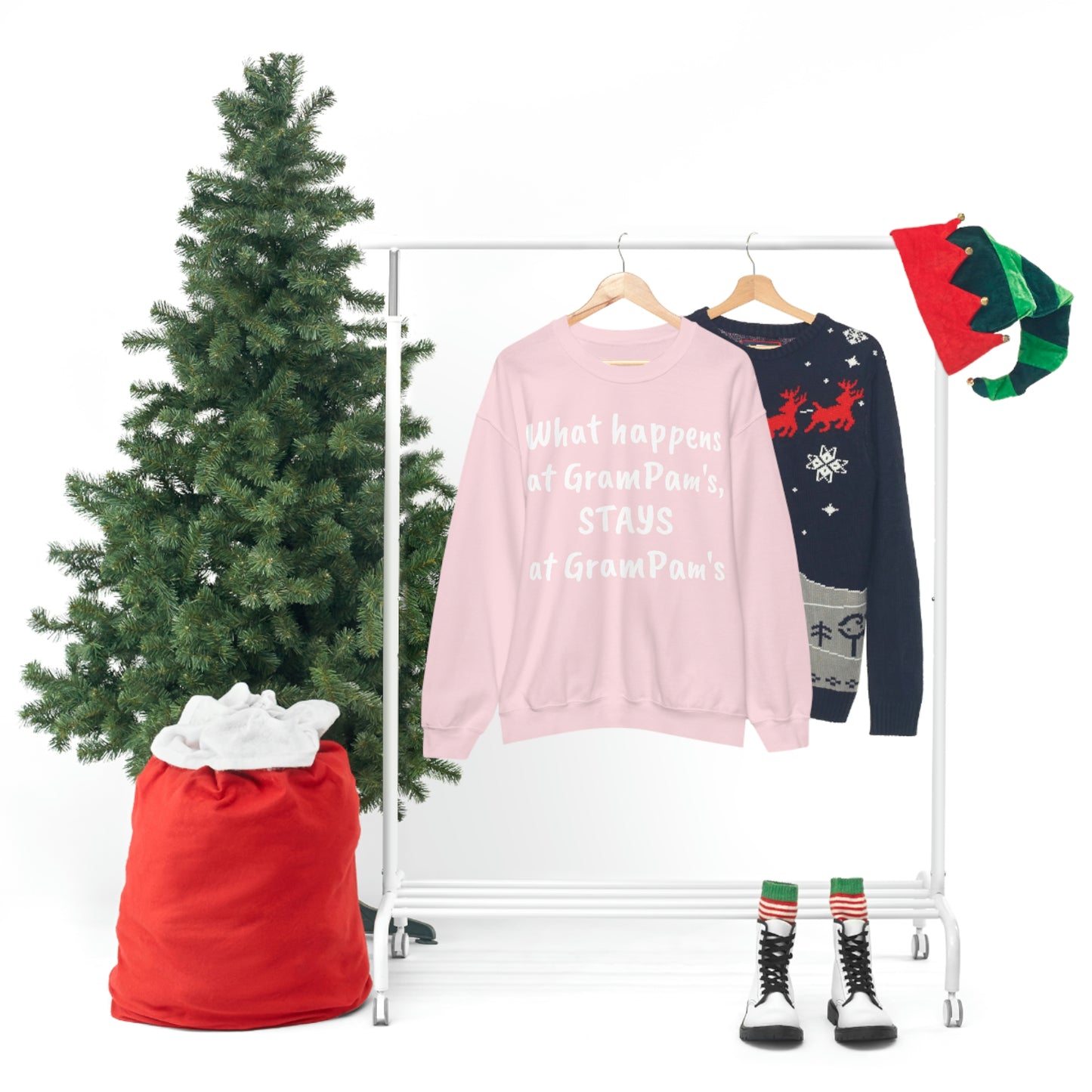 What happens at GramPam's, STAYS at GramPam's - Unisex Heavy Blend™ Crewneck Sweatshirt
